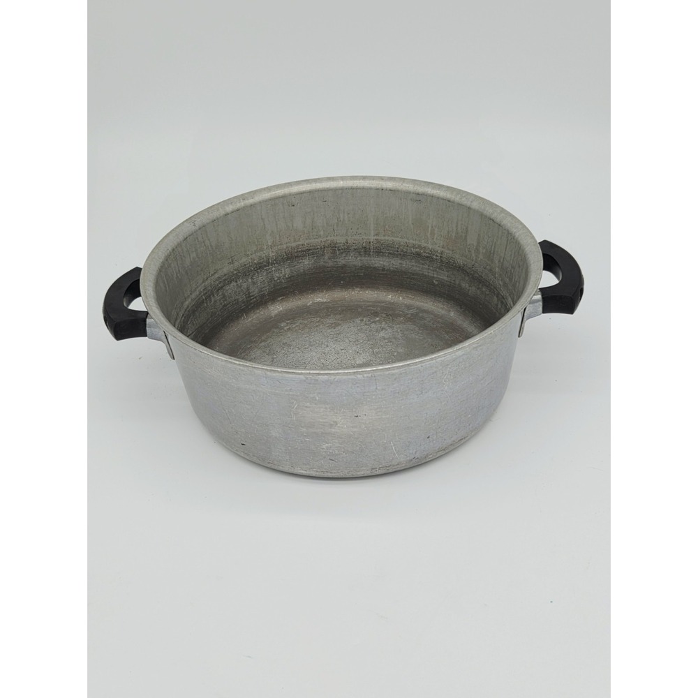 Vintage Wear-Ever No. 814 4 Qt. Aluminum Stock Pot No Lid 10 2/8" Cooking